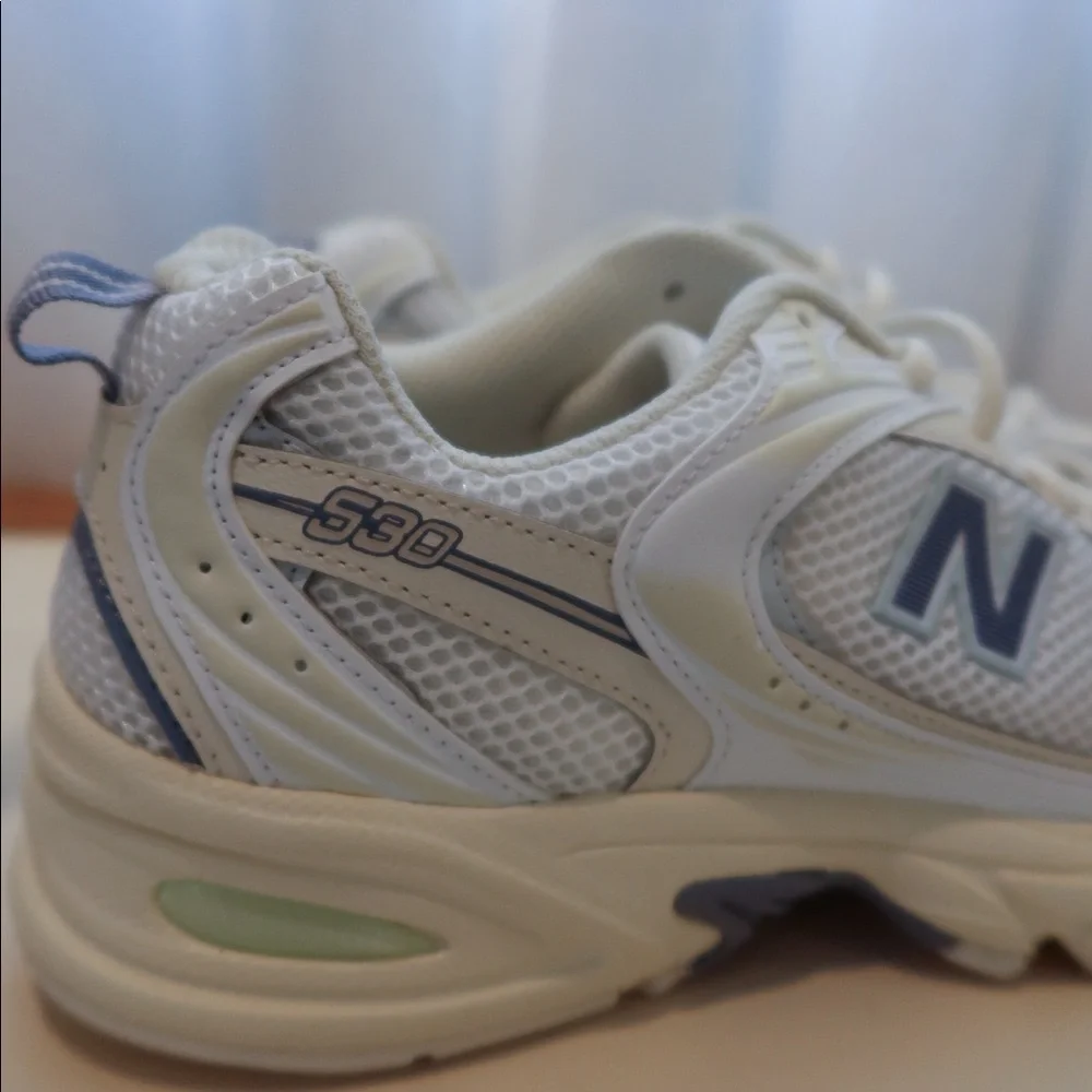 New Balance 530 Sneakers – Women’s Size 10 – Angora/Dusk Shower/Ice Blue NWOT - Picture 3 of 7